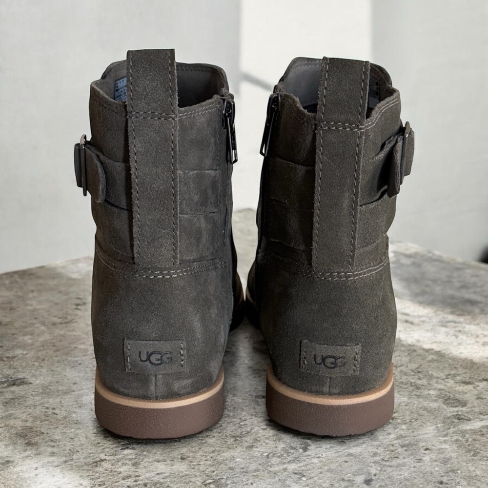 UGG Women's Josefene Green Suede Ankle Boots! Size 9! - Picture 6 of 13